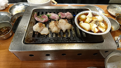 大阪焼肉 ホルモン ふたご 神田店 焼肉店