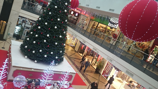Basilix Shopping Center
