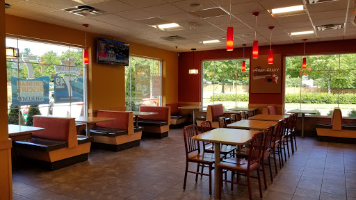 Chicken Restaurant «Popeyes Louisiana Kitchen», reviews and photos, 5794 Union Mill Rd, Clifton, VA 20124, USA
