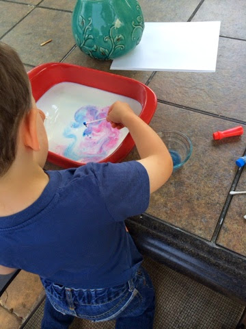 Combine science and art with this awesome experiment, and make some marbled milk paper with the finished product! It's magic! 