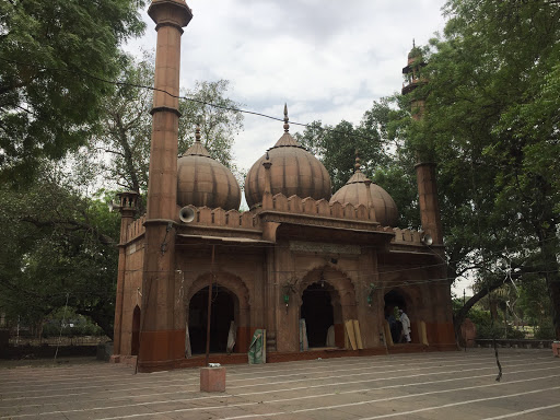 sunehri masjid, Nishad Raj Marg, Lal Qila, Chandni Chowk, New Delhi, Delhi 110006, India, Car_Park, state UP