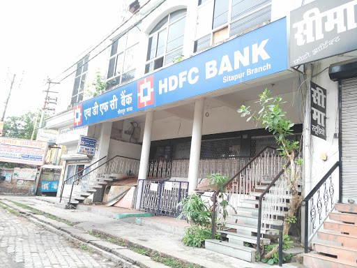 HDFC Bank, HDFC Bank LTD, Eye Hospital Rd, Sitapur, Uttar Pradesh 261001, India, Savings_Bank, state UP