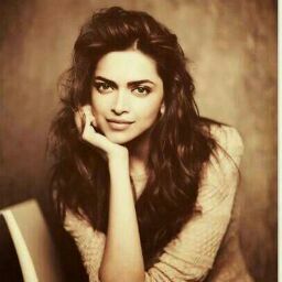 Uplatz profile picture of Poonam Khatri