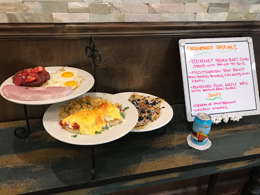 Breakfast Restaurant «Brunch Cafe-St Charles», reviews and photos, 172 S 1st St, St Charles, IL 60174, USA