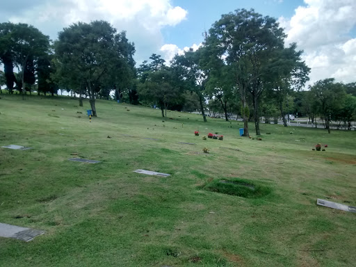 Cemitério Parque dos Ipês, Av. Osmundo dos Santos Pellegrini, 943 - Recanto Quarto Centenario, Jundiaí - SP, 13211-377, Brasil, Cemitrio, estado Sao Paulo