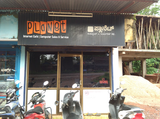 Planet Cafe (computer sales and services), Nehru Nagar, Patla Complex, Puttur, Karnataka 574203, India, Computer_Service, state KA