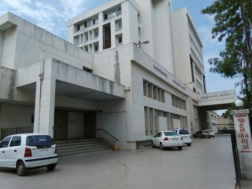 Rajkot Cancer Hospital, Street Number 1, Saurashtra Kala Kendra, Rajkot, Gujarat 360007, India, Cancer_Treatment_Centre, state GJ