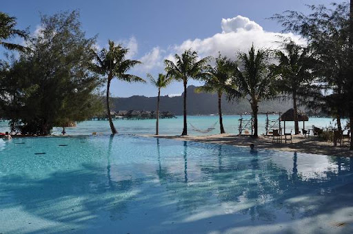20 DE JUNIO DE 2011. DISFRUTANDO EL OVERWATER DE BORA BORA - HONEYMOON EN POLINESIA FRANCESA (6)