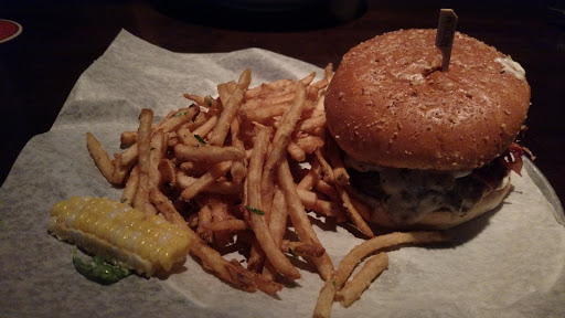 Yard House