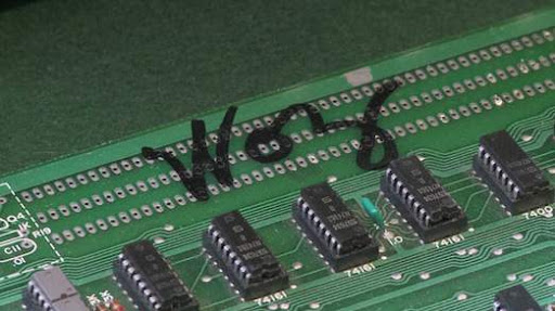 Wozniak_signs