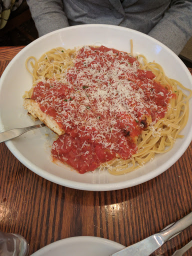Italian Restaurant «Olive Garden», reviews and photos, 2150 Richmond Rd, Williamsburg, VA 23185, USA