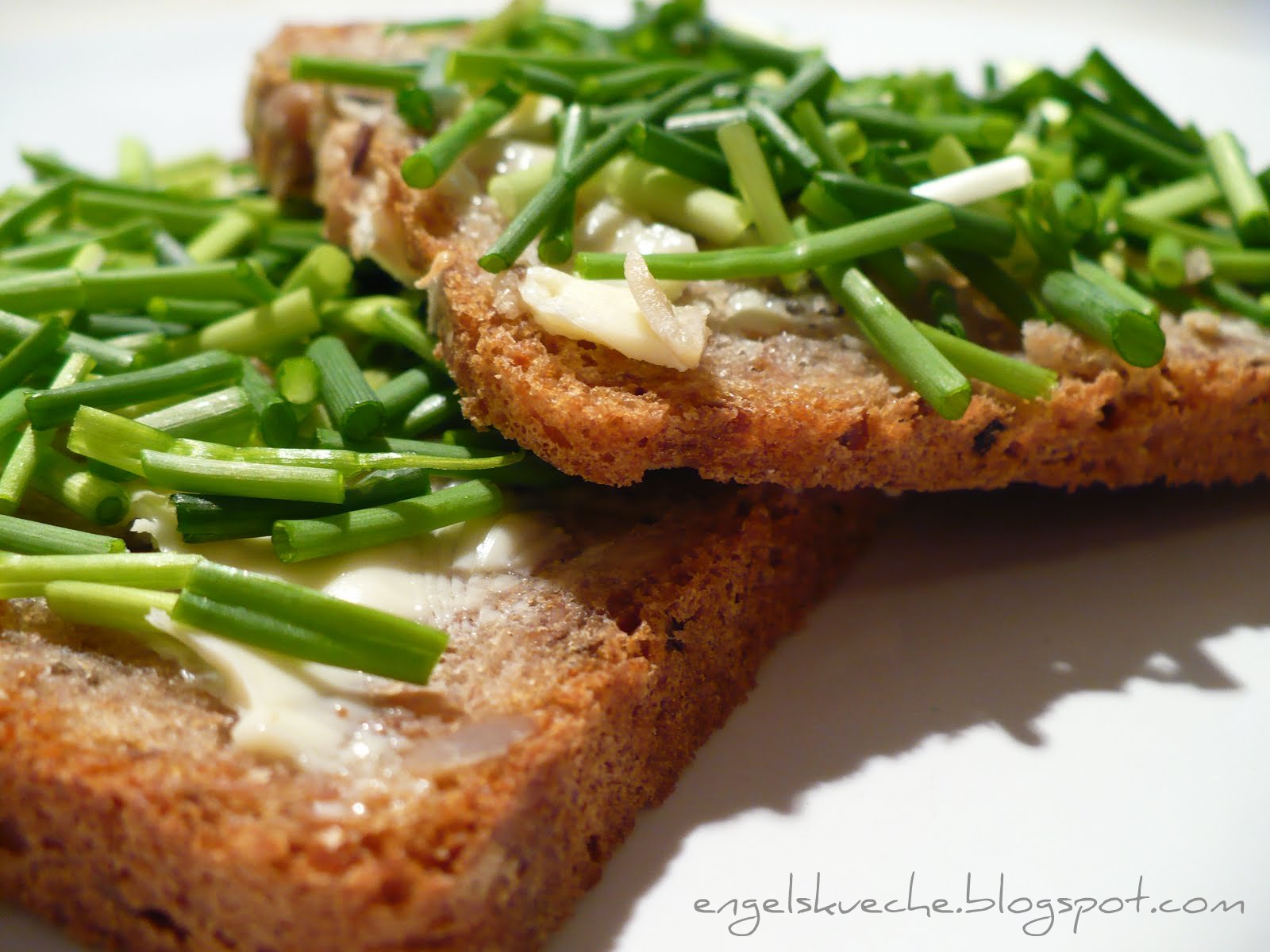 Essen aus Engelchens Küche: Schnittlauch-Brot