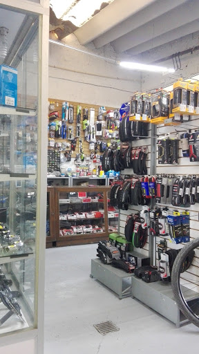 Bicicletas PRO JATT, Av. Ignacio Luis Vallarta 4971, Prados Vallarta, 45020 Zapopan, Jal., México, Taller de bicicletas | JAL
