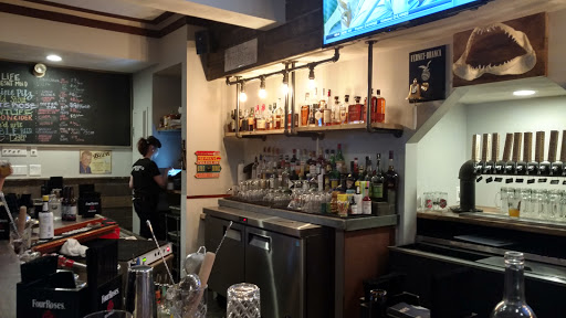 Pub «Renegades Pub», reviews and photos, 1004 Bennington St, Boston, MA 02128, USA
