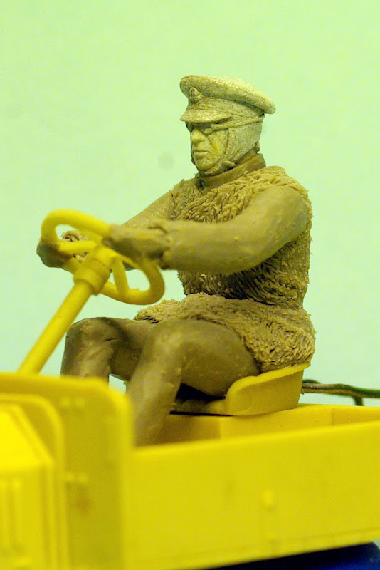 Chauffeur Ford T (sculpture 1/35°) _IGP6285