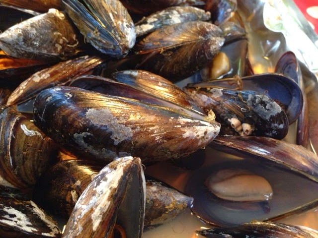 Mejillones En Barbacoa.
