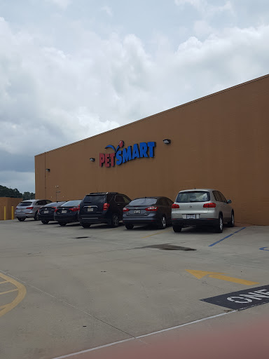 Pet Supply Store «PetSmart», reviews and photos, 40451 Lowes Ave, Gonzales, LA 70737, USA