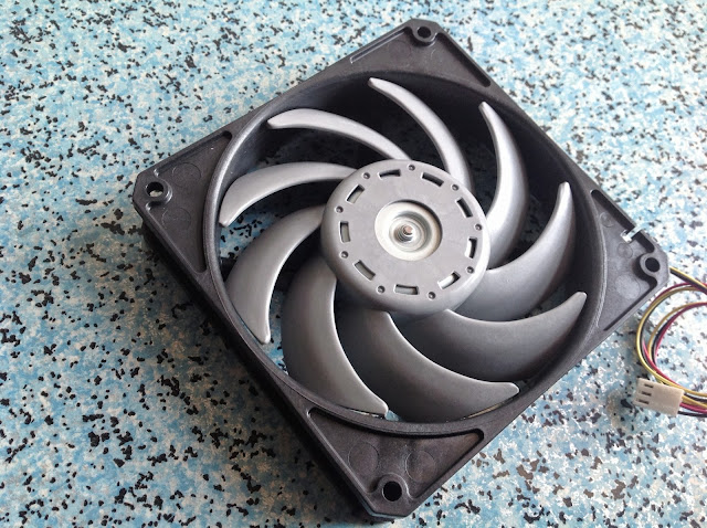 Choosing the right fans for the Corsair H80? 6