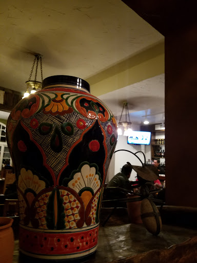 Mexican Restaurant «Los Moles Hecho En Casa», reviews and photos, 912 Lincoln Ave, San Rafael, CA 94901, USA