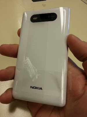 Lumia 820