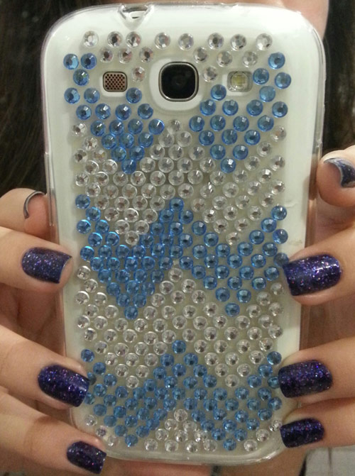 Capinha de celular com strass