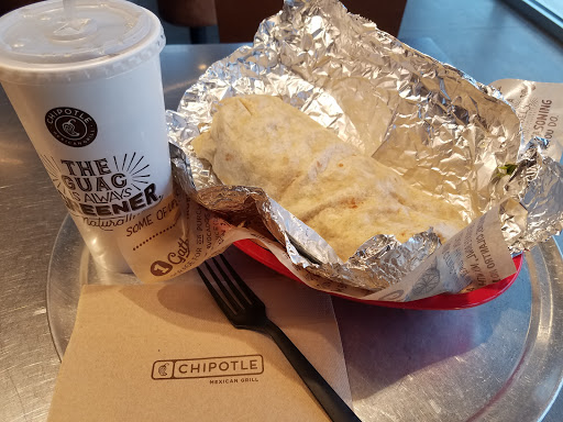 Mexican Restaurant «Chipotle Mexican Grill», reviews and photos, 1870 Airport Rd, Allentown, PA 18109, USA