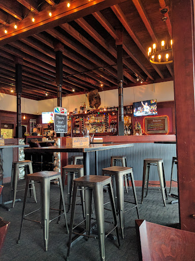 Bar «Crown Bar», reviews and photos, 2705 6th Ave, Tacoma, WA 98406, USA