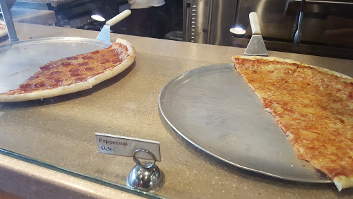 Pizza Restaurant «Bite of New York», reviews and photos, 10100 Mukilteo Speedway, Mukilteo, WA 98275, USA