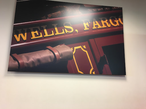 Bank «Wells Fargo Bank», reviews and photos