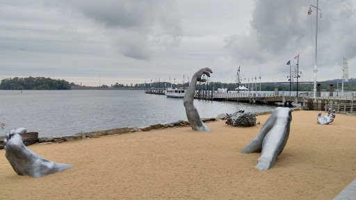 Tourist Attraction «The Awakening», reviews and photos, 153 National Plaza, Oxon Hill, MD 20745, USA