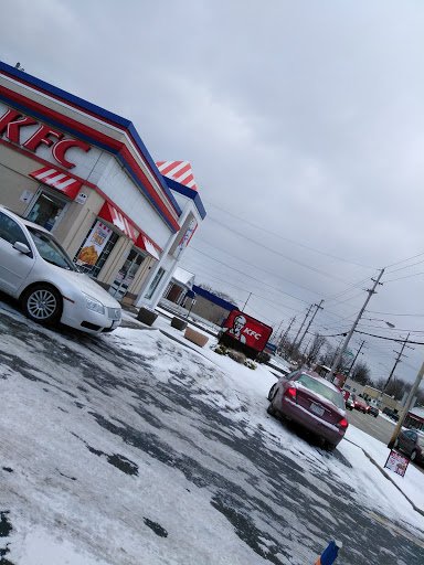 Fast Food Restaurant «KFC», reviews and photos, 4001 Mayfield Rd, South Euclid, OH 44121, USA