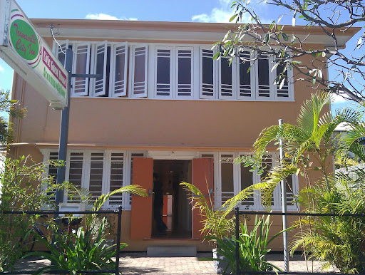 Civic Guest House Backpackers Hostel