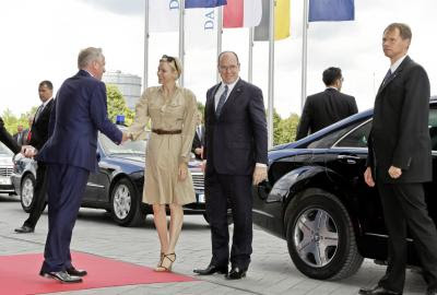 Princely visit to Stuttgart: H.S.H. Prince Albert II of Monaco and H.S.H. Princess Charlène visit Mercedes-Benz Museum. Photo Mercedes-Benz.
