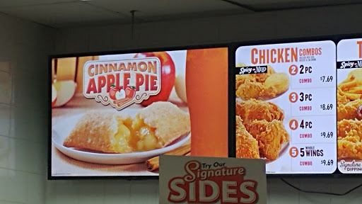 Chicken Restaurant «Popeyes Louisiana Kitchen», reviews and photos, 710 American Legion Hwy, Roslindale, MA 02131, USA