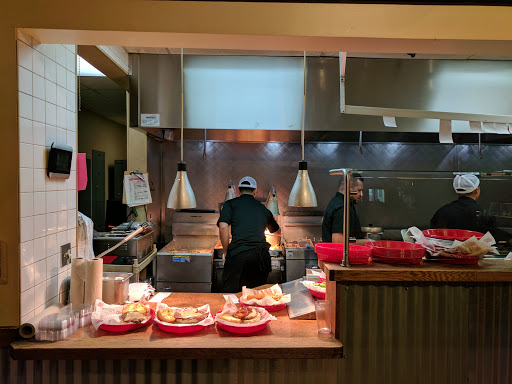 Hamburger Restaurant «Fuddruckers», reviews and photos, 32175 Union Landing Blvd, Union City, CA 94587, USA