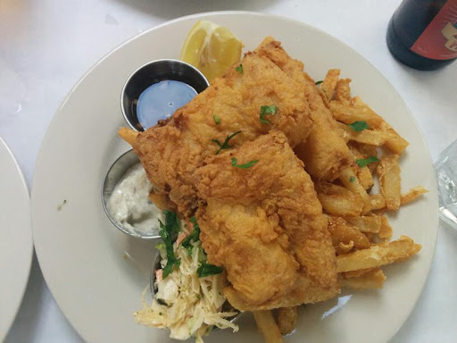 Seafood Restaurant «Anchor Down Seafood Bar and Grill», reviews and photos, 1960 Bayberry Ave, Merrick, NY 11566, USA