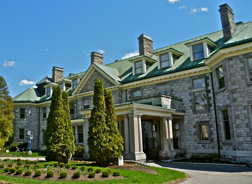 Stewart Hall Art Gallery