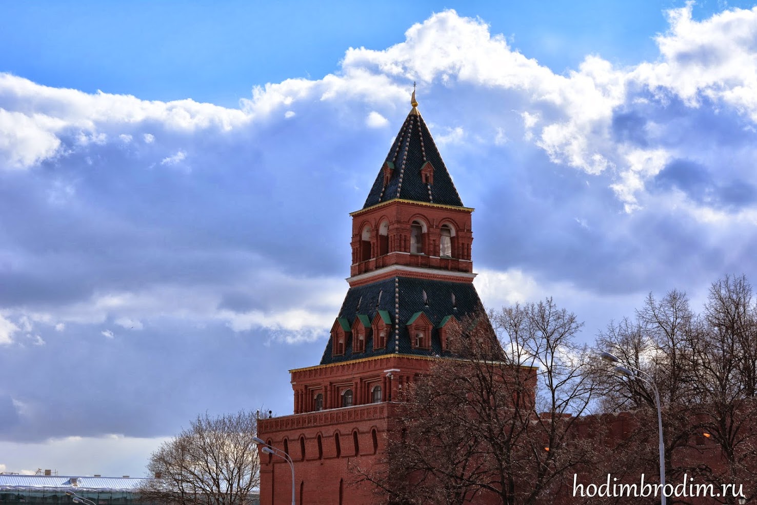 Константино-Еленинская башня московского кремля
