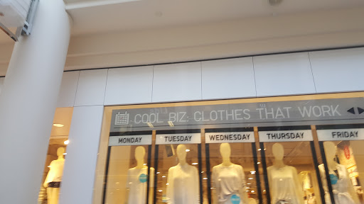 Uniqlo Stonestown