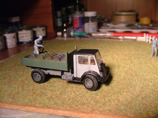 [Airfix / scratch] Commer - camion anglais des années 40 DSCF5201