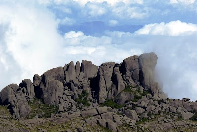 Pico das Prateleiras