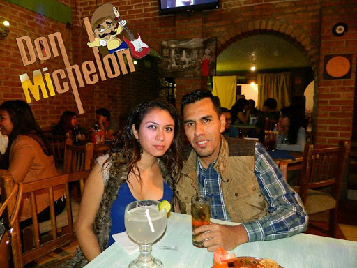 Don Michelon Bar, Paseo de La Juventud, Centro, 38300 Cortazar, Gto., México, Alimentación y bebida | GTO