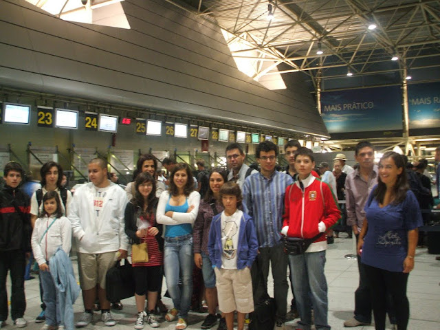 a comitiva portuguesa prepara-se para uma longa viagem (foto de Rui Henriques)