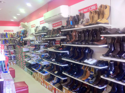 Metro Footwear, B-12,Main Market, Bhajanpura, Tukhmirpur, Delhi, 110053, India, Shoe_Shop, state DL