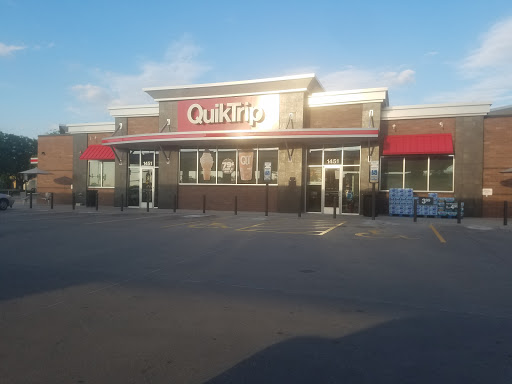 Gas Station «QuikTrip», reviews and photos, 1451 22nd St, West Des Moines, IA 50266, USA