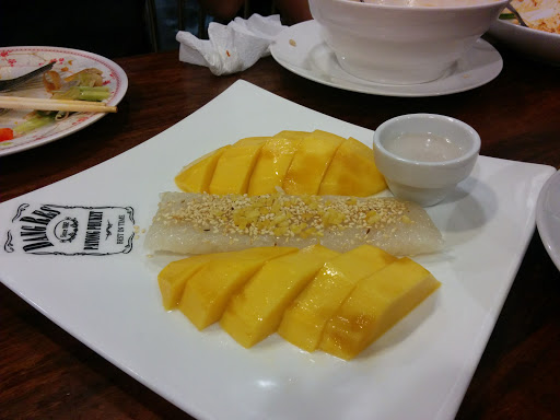 Dang restaurant patong phuket