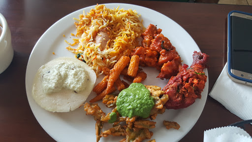 Indian Restaurant «Mayuri Indian Cuisine», reviews and photos, 917 Wyoming Ave, Scranton, PA 18509, USA