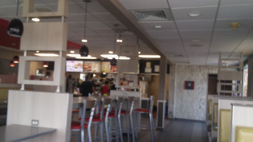 Fast Food Restaurant «Burger King», reviews and photos, 53 Boston Turnpike, Shrewsbury, MA 01545, USA