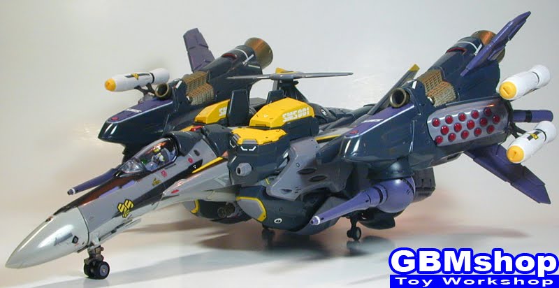 Macross Frontier VF-25S Armored Messiah with Reaction Missiles Fighter Mode