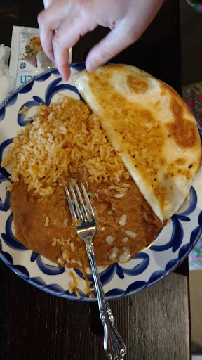 Mexican Restaurant «La Carreta Mexican Restaurant», reviews and photos, 44 Nashua Rd, Londonderry, NH 03053, USA